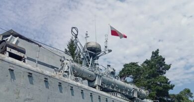 Czołgi, militaria i zachwycona córka! Wycieczka z dziećmi do Muzeum „Orła Białego”